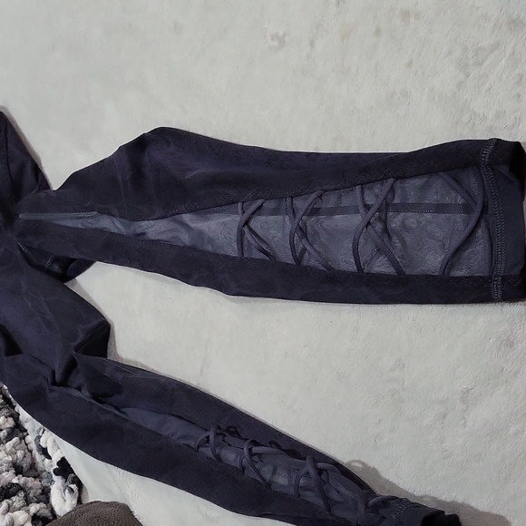 Victoria's Secret Leggings - Picture 9 of 10